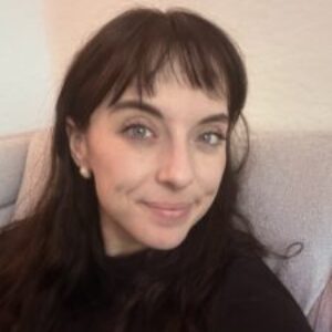 Profile photo of Evelyn