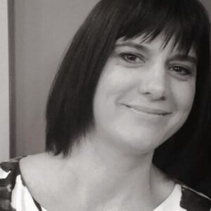 Profile photo of Laurie Ball