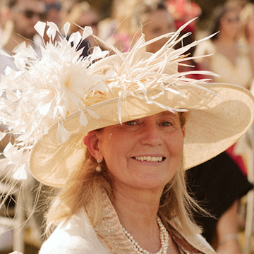 Profile photo of Louise