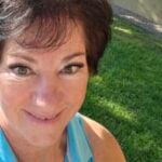 Profile photo of Suzanne