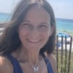 Profile photo of Amy Johns