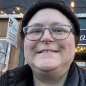 Profile photo of Laura