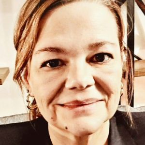 Profile photo of Deirdre