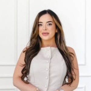 Profile photo of Sandra