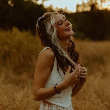 Profile photo of Emery Damron