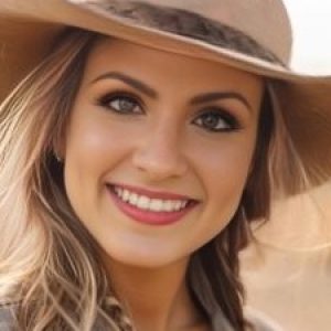 Profile photo of Amye Jay