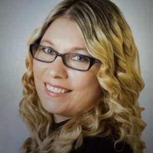 Profile photo of Shannon Papineau