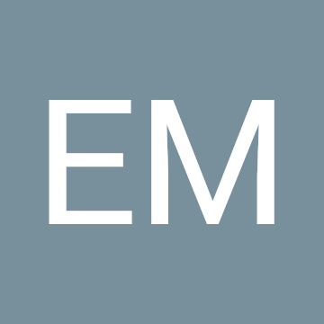 Profile photo of Evelyn