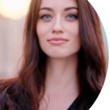 Profile photo of Carol Lawrence