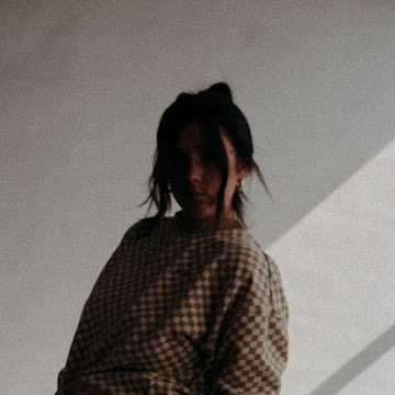 Profile photo of Tia Curran