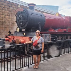 Profile photo of Megan Hollandsworth