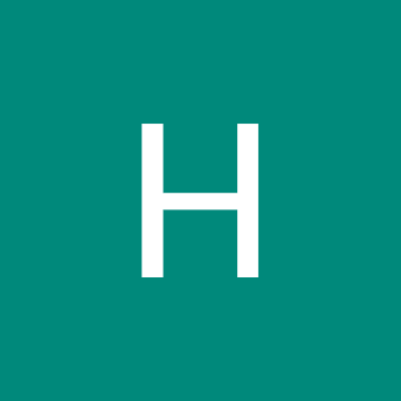 Profile photo of Hannah Neugebauer