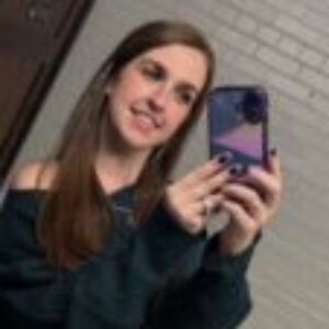 Profile photo of Ellen