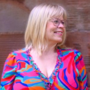 Profile photo of Andrea Clare