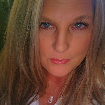 Profile photo of Shannon Moore