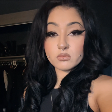 Profile photo of April